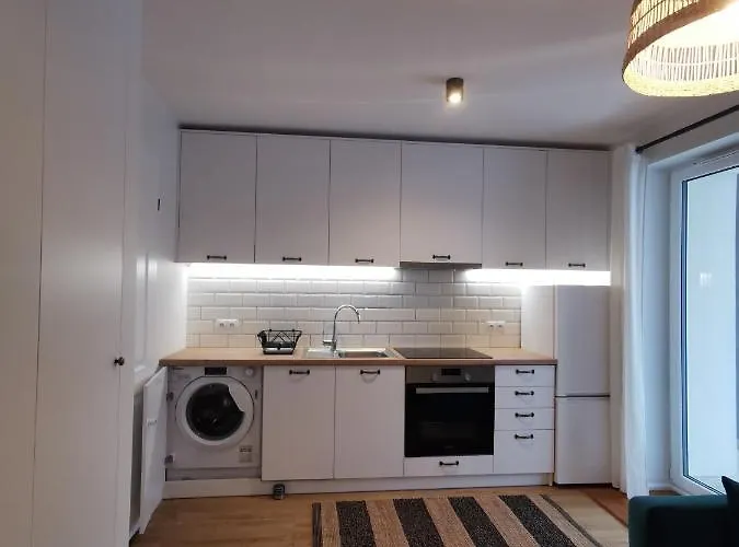 Nad Jeziorem Długim - Leśna Bed&bike