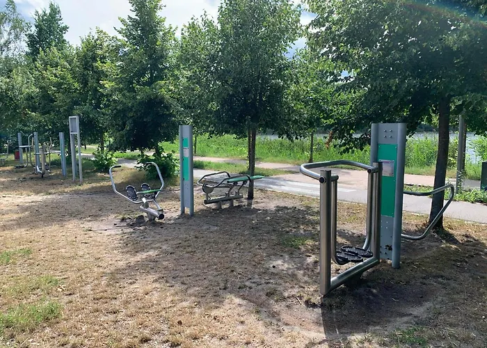 Nad Jeziorem Długim - Leśna Bed&bike * Olsztyn (Warmian-Masurian)